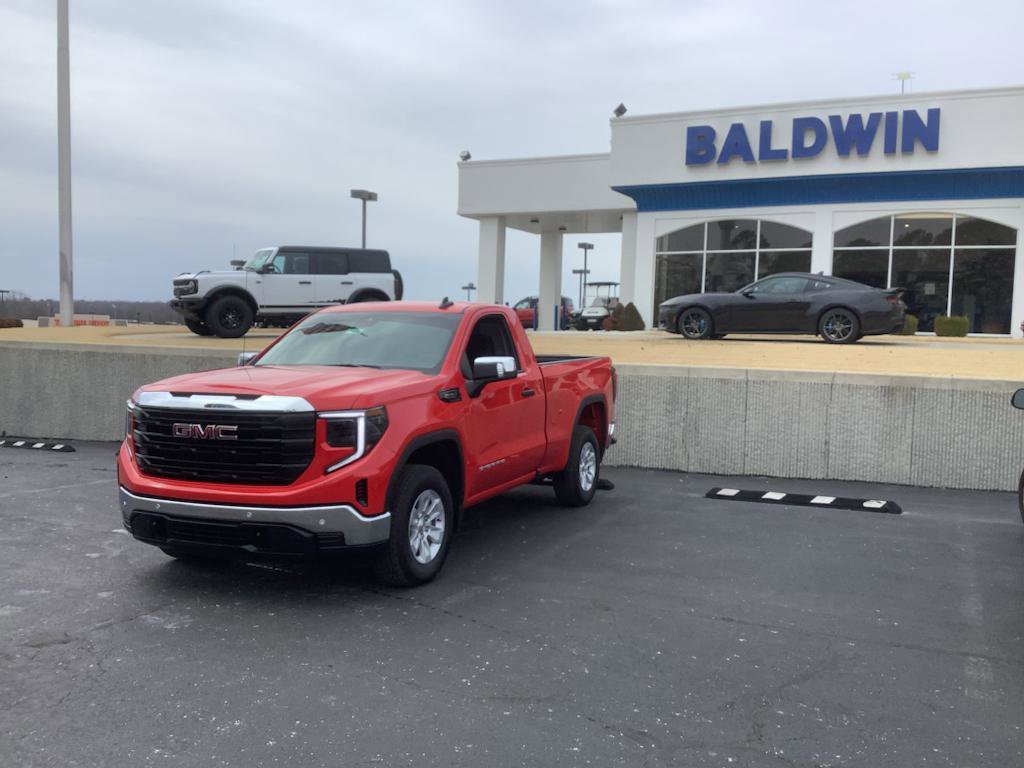 Used 2024 GMC Sierra 1500 Pro w/ Pro Value Package image 3