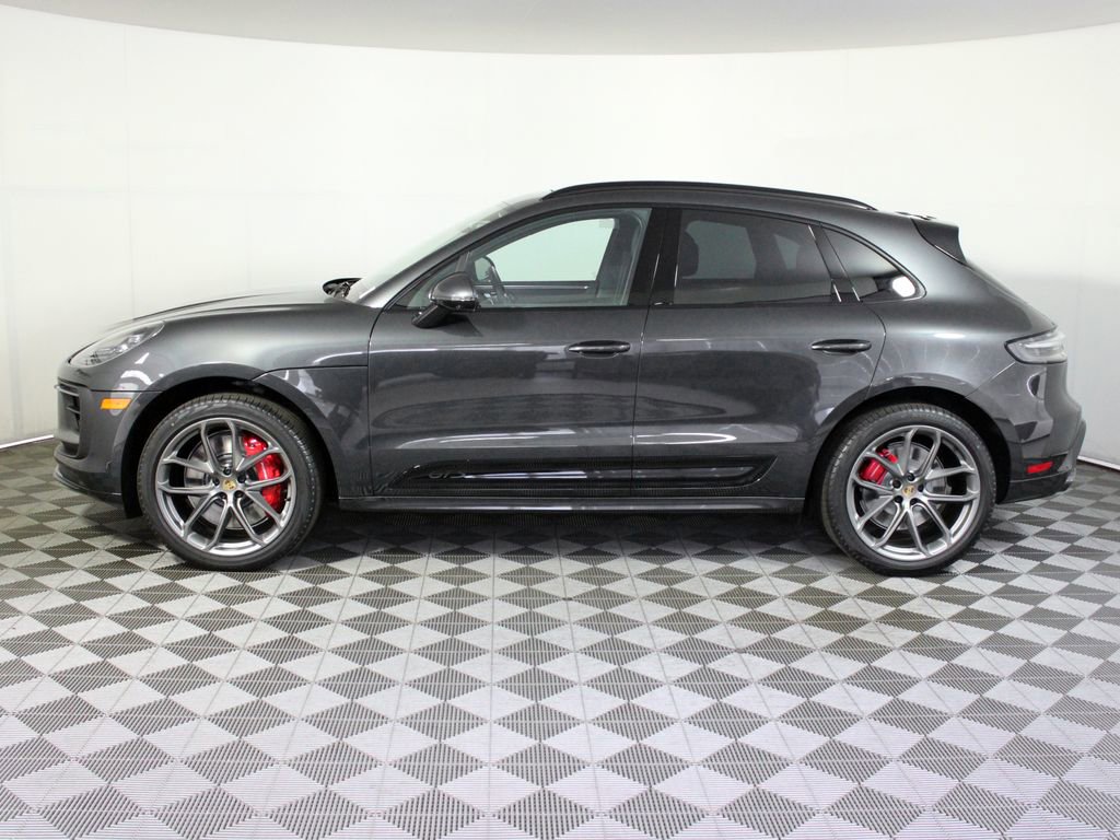 Certified 2026 Porsche Macan GTS AWD/4WD image 2