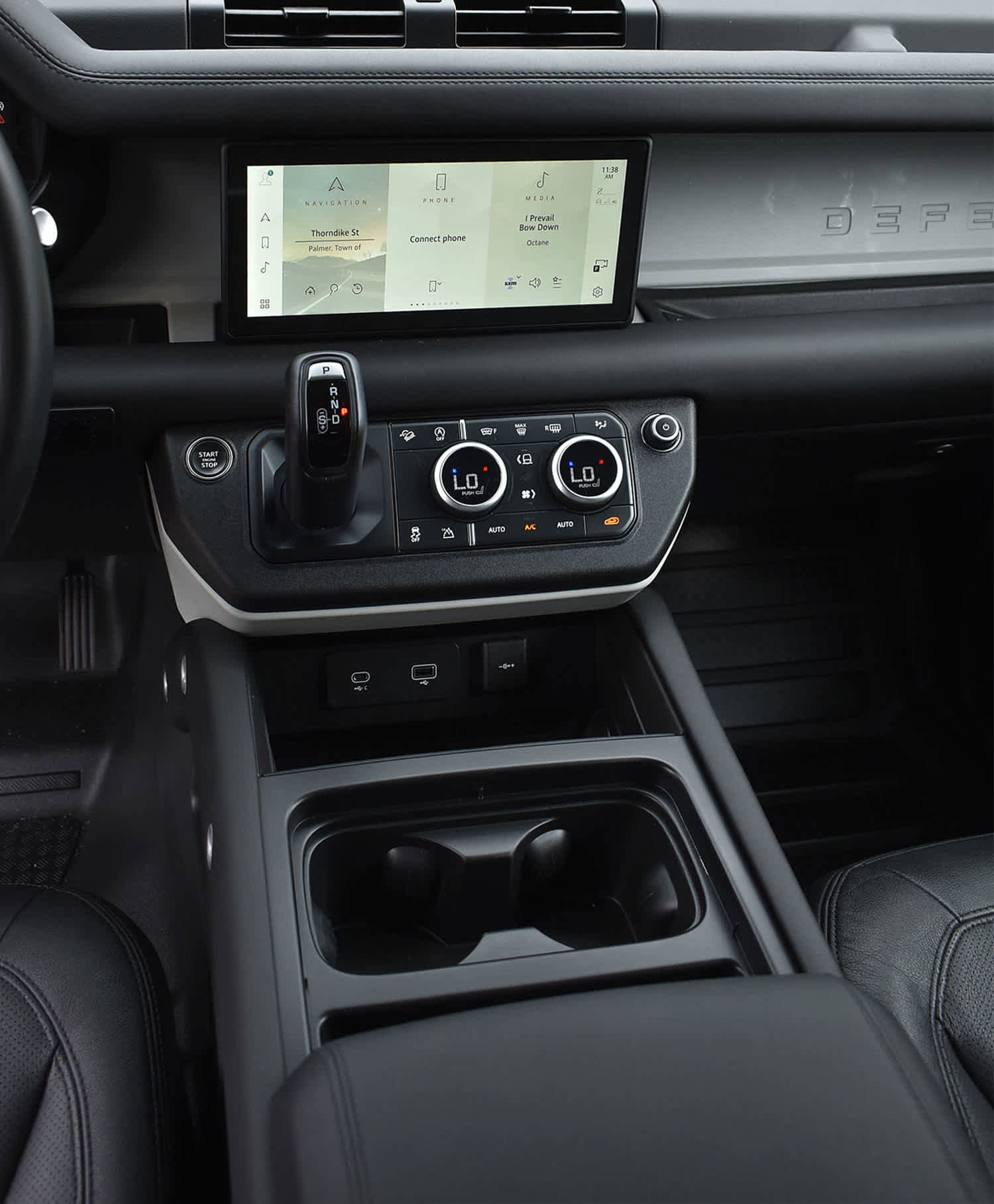 Used 2024 Land Rover Defender 110 S image 18