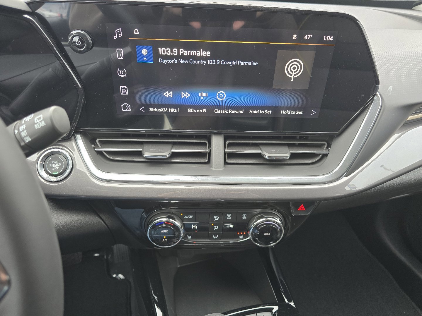 New 2025 Chevrolet Trax ACTIV w/ Driver Confidence Package image 15