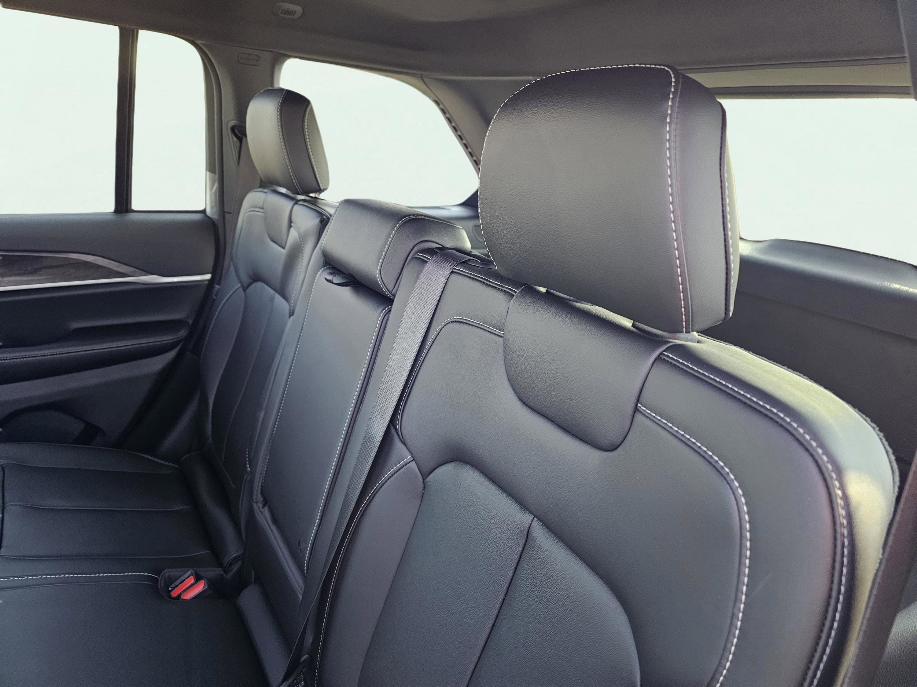 New 2026 Jeep Grand Cherokee Limited image 31