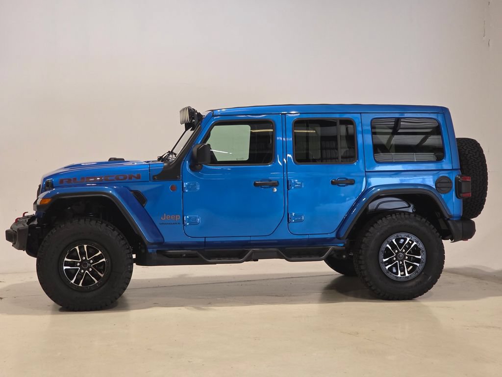 Used 2026 Jeep Wrangler Unlimited Rubicon AWD/4WD image 3