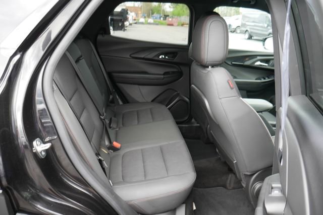 Used 2023 Chevrolet TrailBlazer RS w/ Convenience Package image 23