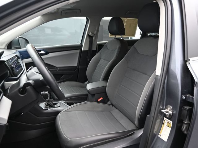 Used 2022 Volkswagen Taos SE FWD image 9