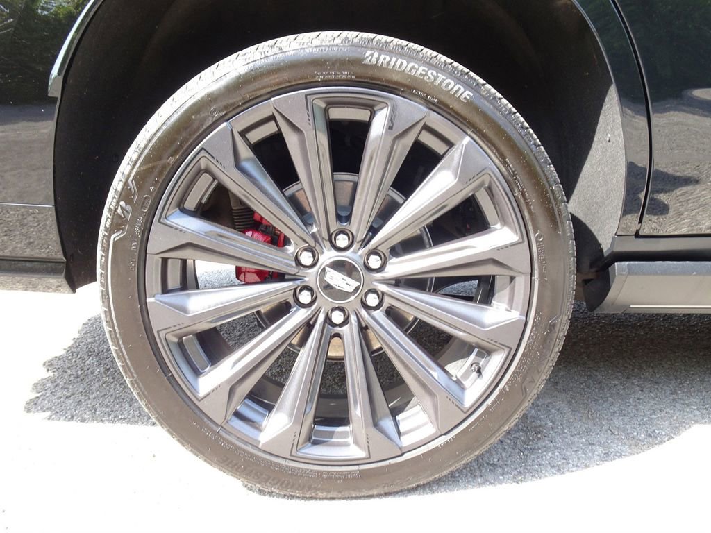 Certified 2025 Cadillac Escalade V AWD/4WD image 28