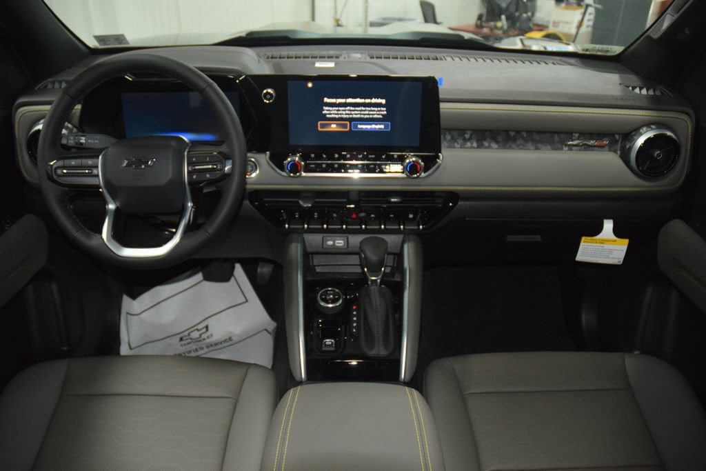 New 2026 Chevrolet Colorado ZR2 w/ Technology Package AWD/4WD image 34