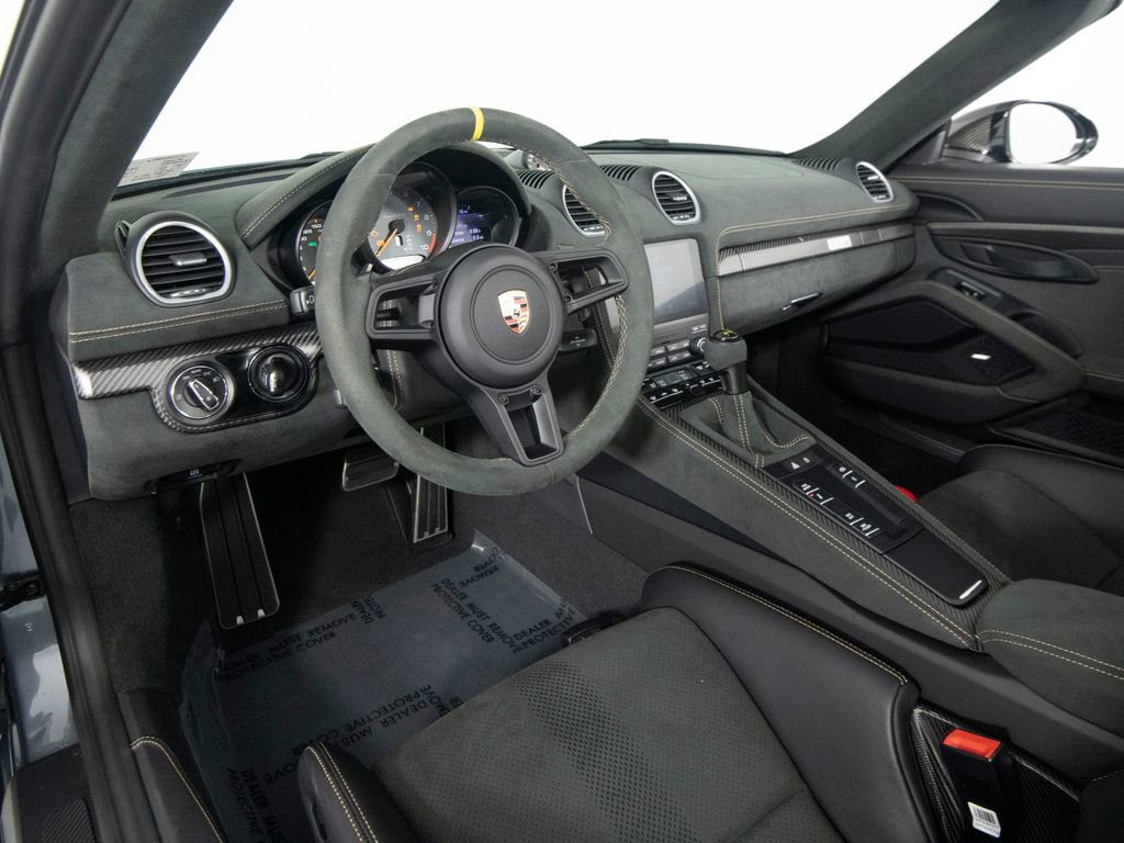 Certified 2025 Porsche 718 Boxster Spyder RS RWD image 4