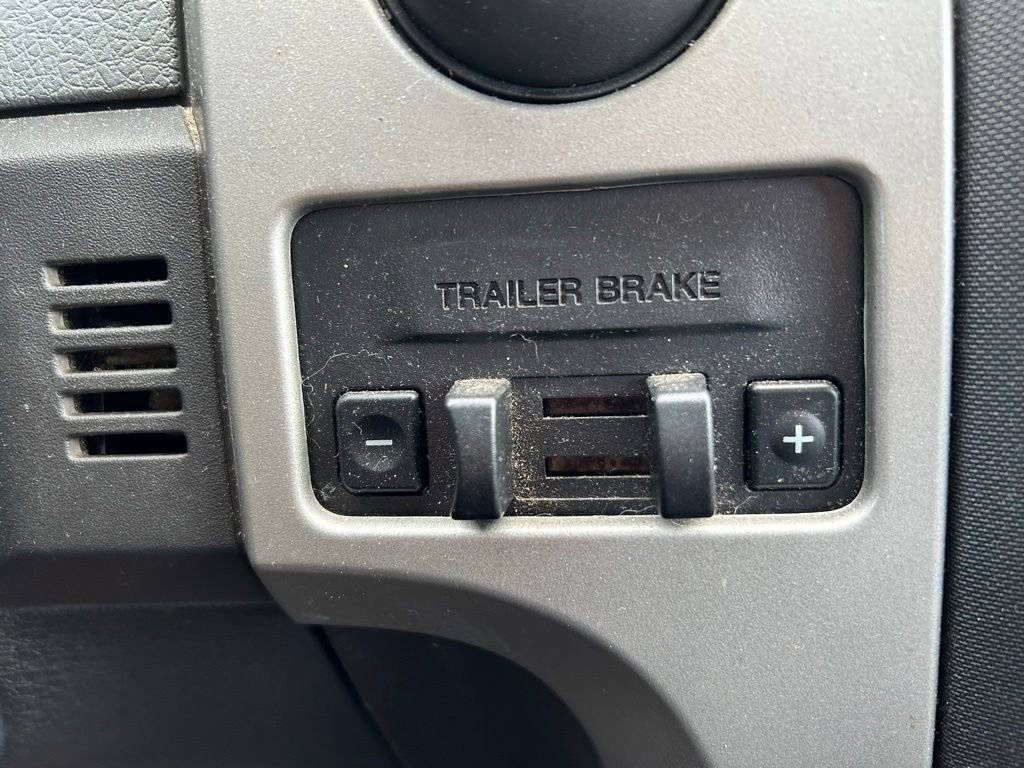 Used 2012 Ford F150 XLT w/ XLT Chrome Pkg RWD image 27