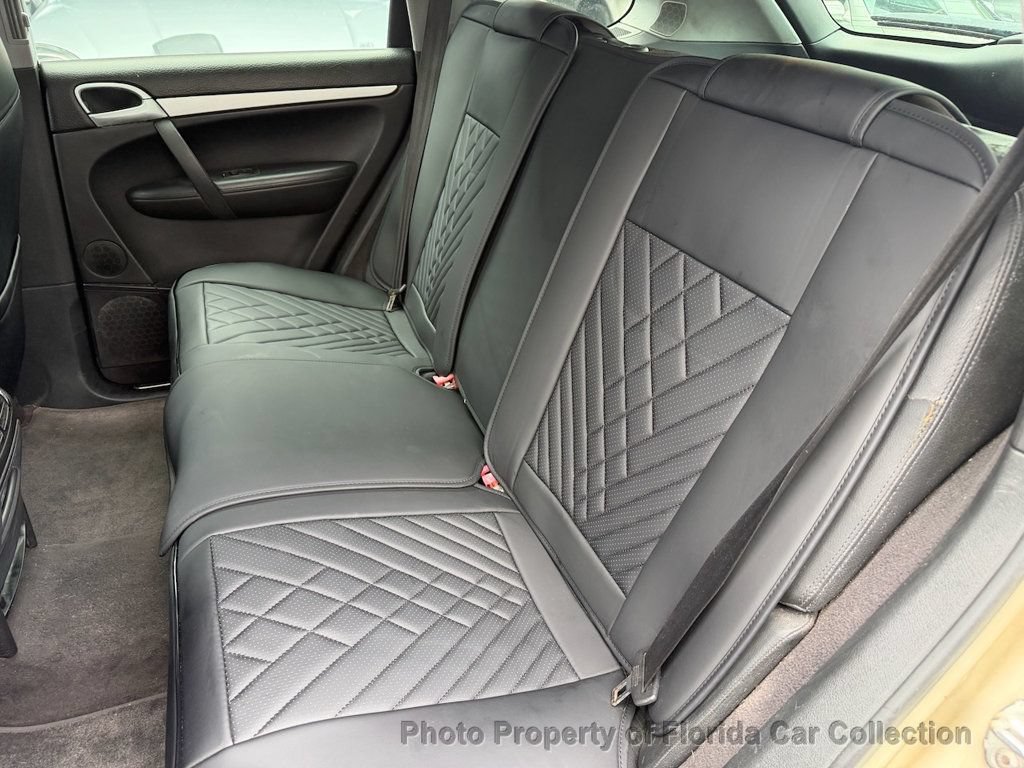 Used 2005 Porsche Cayenne S AWD/4WD image 36