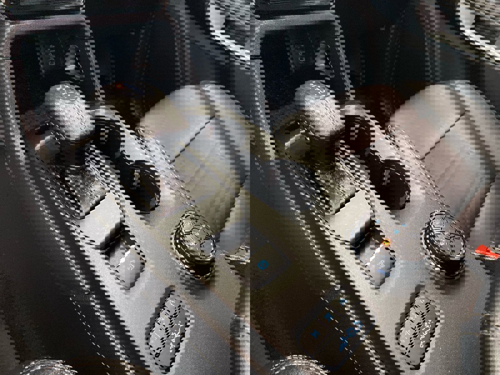 Certified 2024 Ford Ranger Lariat w/ FX4 Off-Road Package image 26