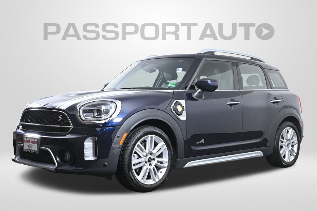 Certified 2022 MINI Cooper Countryman SE w/ Convenience Package image 1