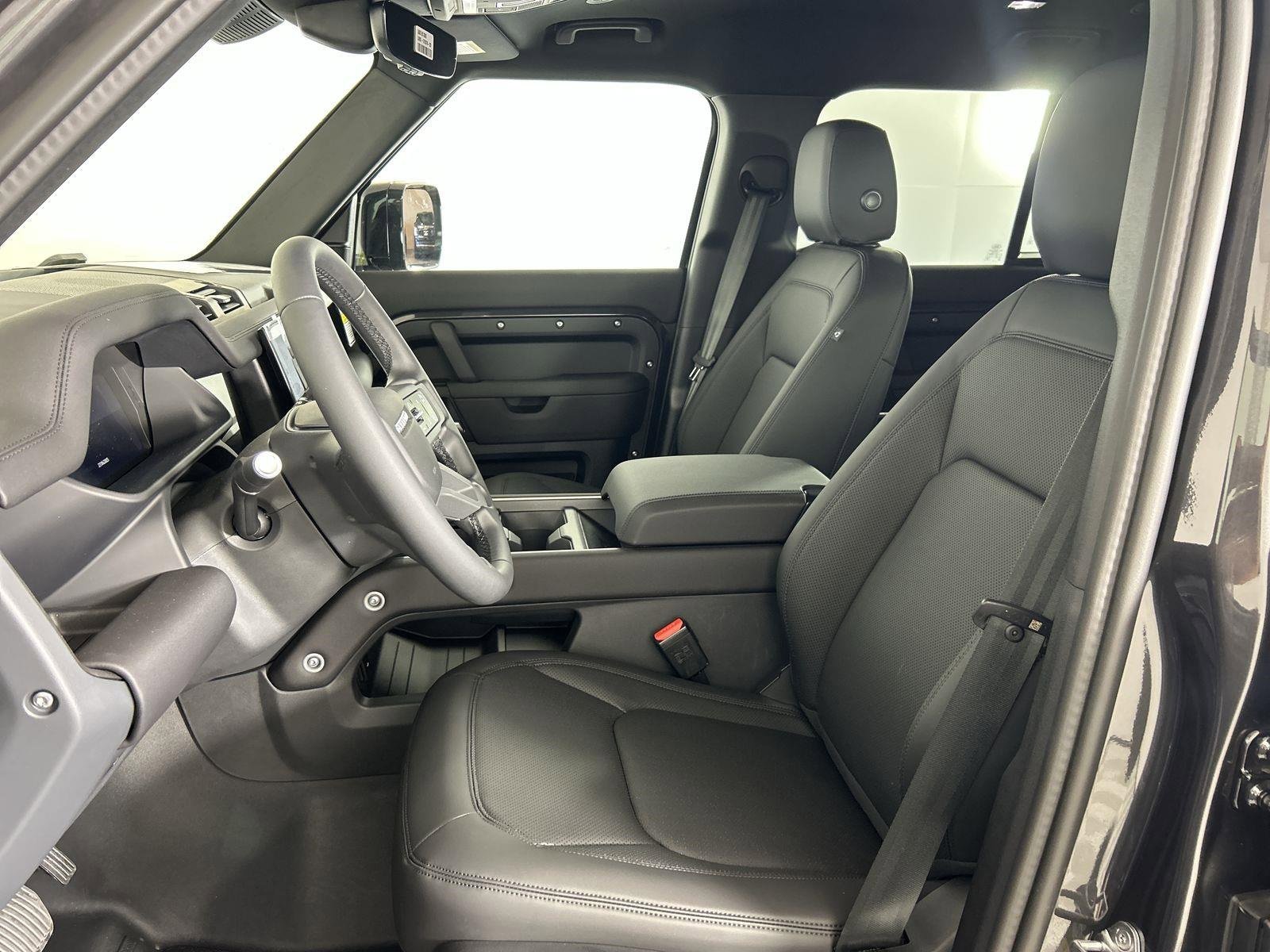 Certified 2025 Land Rover Defender 110 S image 23