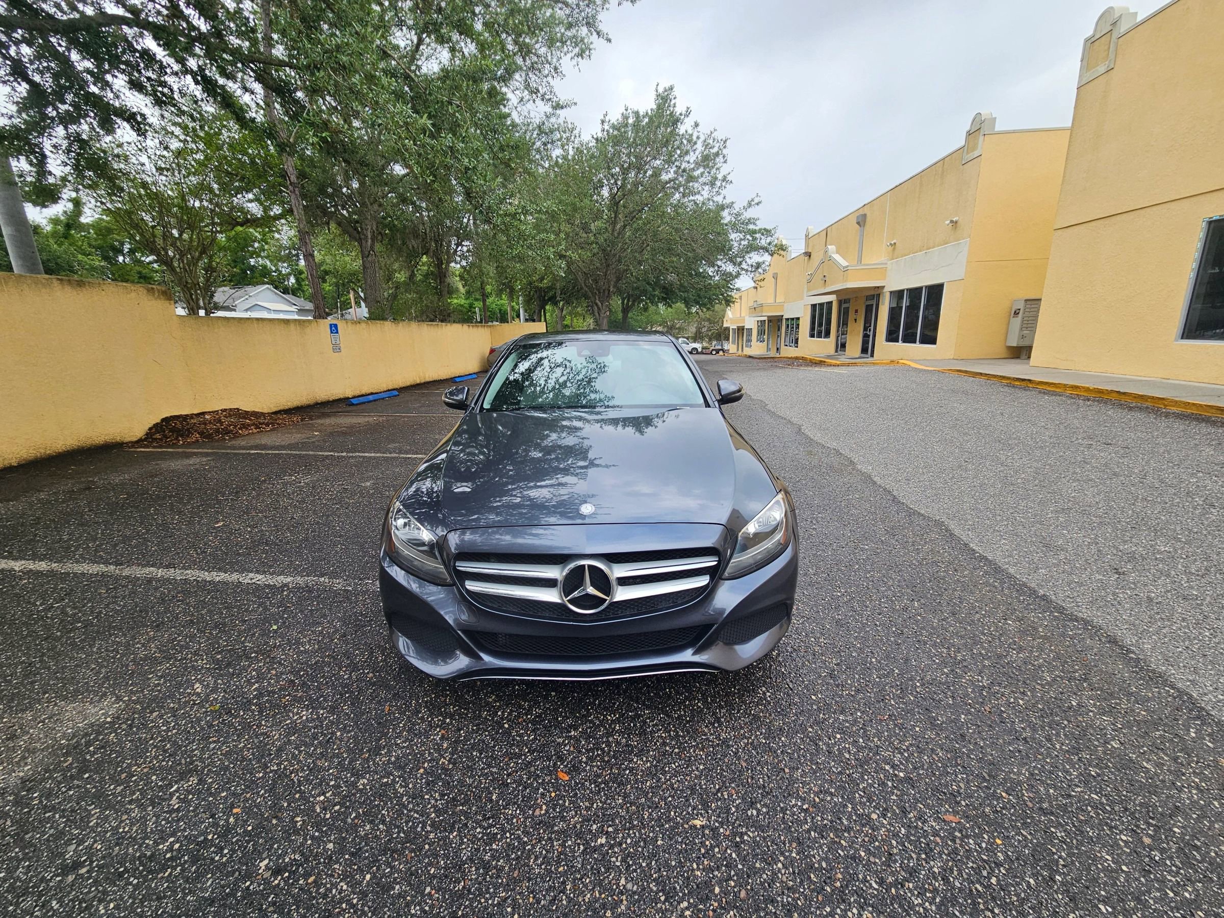 Used 2016 Mercedes-Benz C 300 4MATIC Sedan image 3
