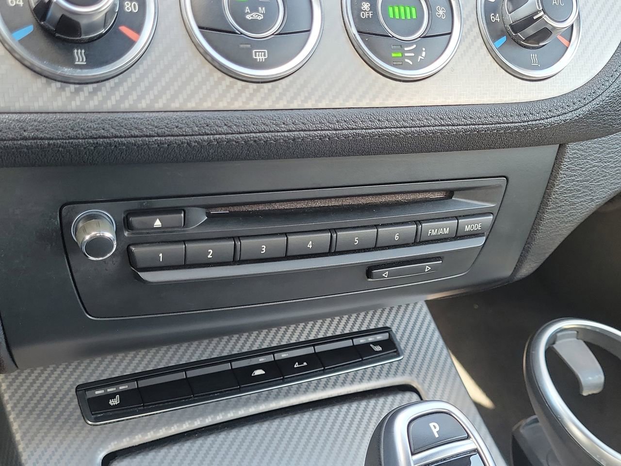 Used 2014 BMW Z4 sDrive35i image 22