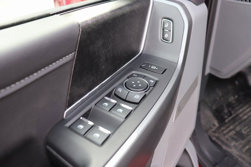 New 2026 Ford F350 XLT w/ XLT Premium Package image 31