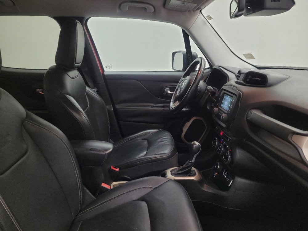 Used 2015 Jeep Renegade Limited image 21