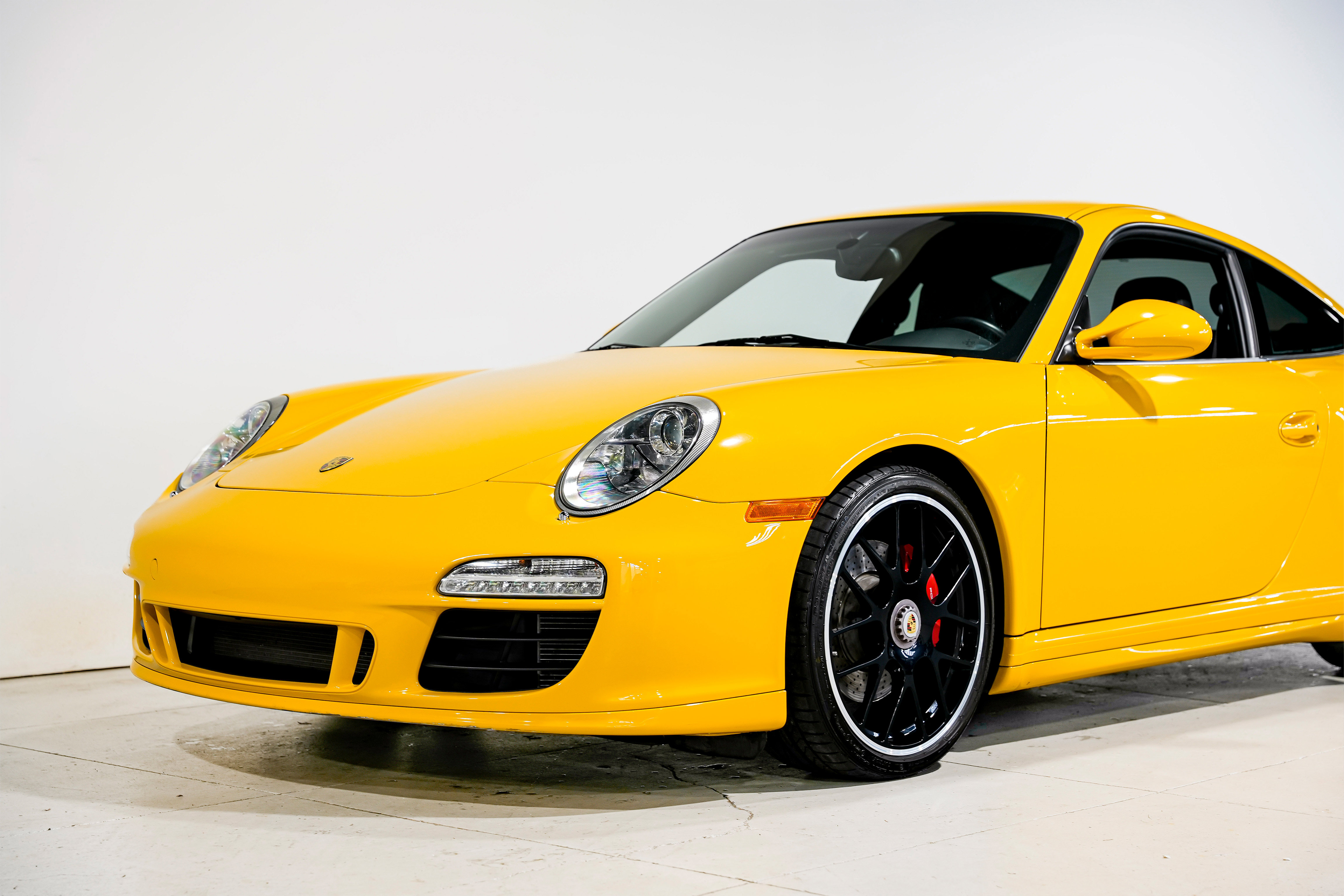 Used 2011 Porsche 911 Carrera GTS image 30