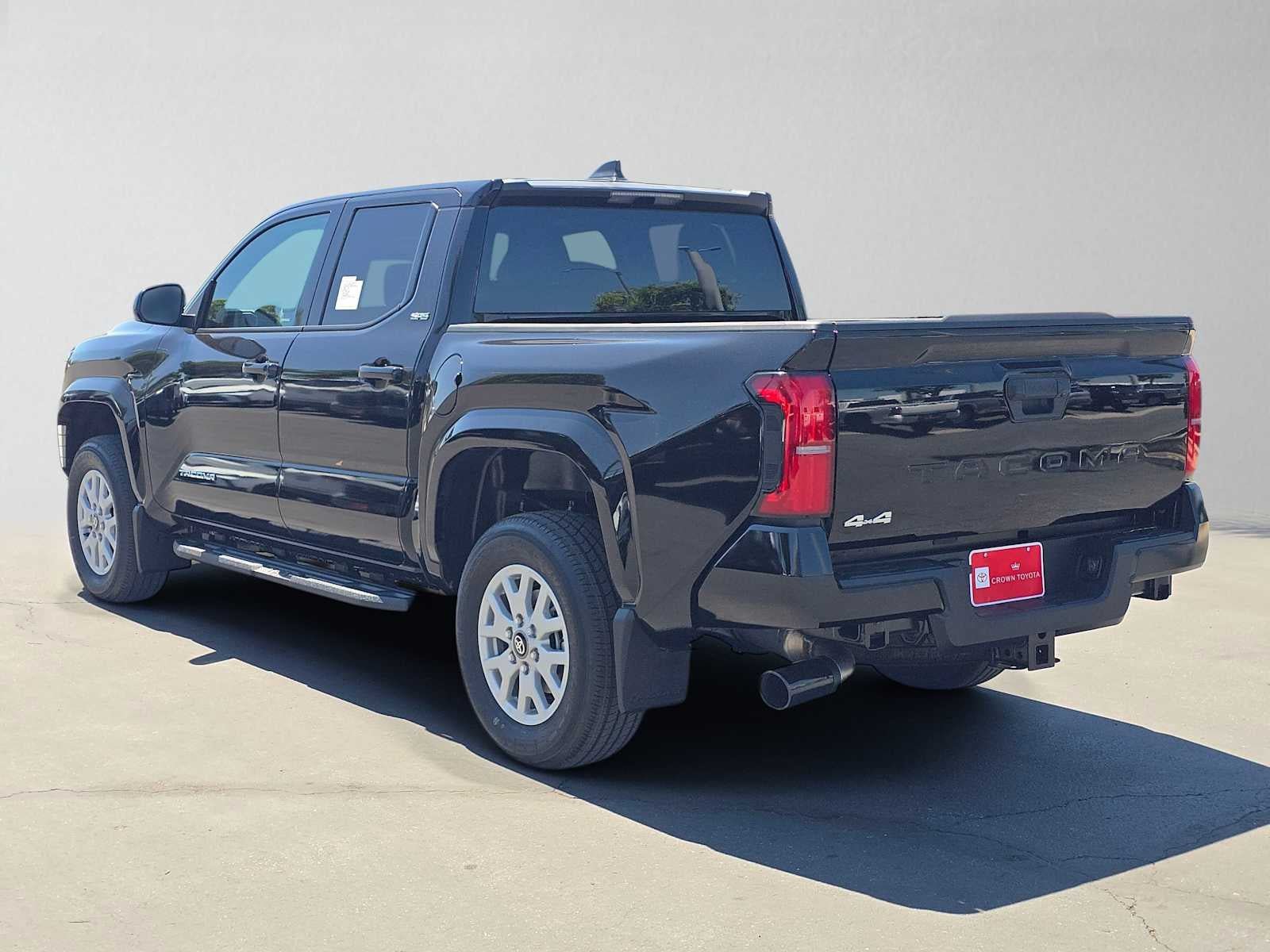 New 2026 Toyota Tacoma SR5 AWD/4WD image 5