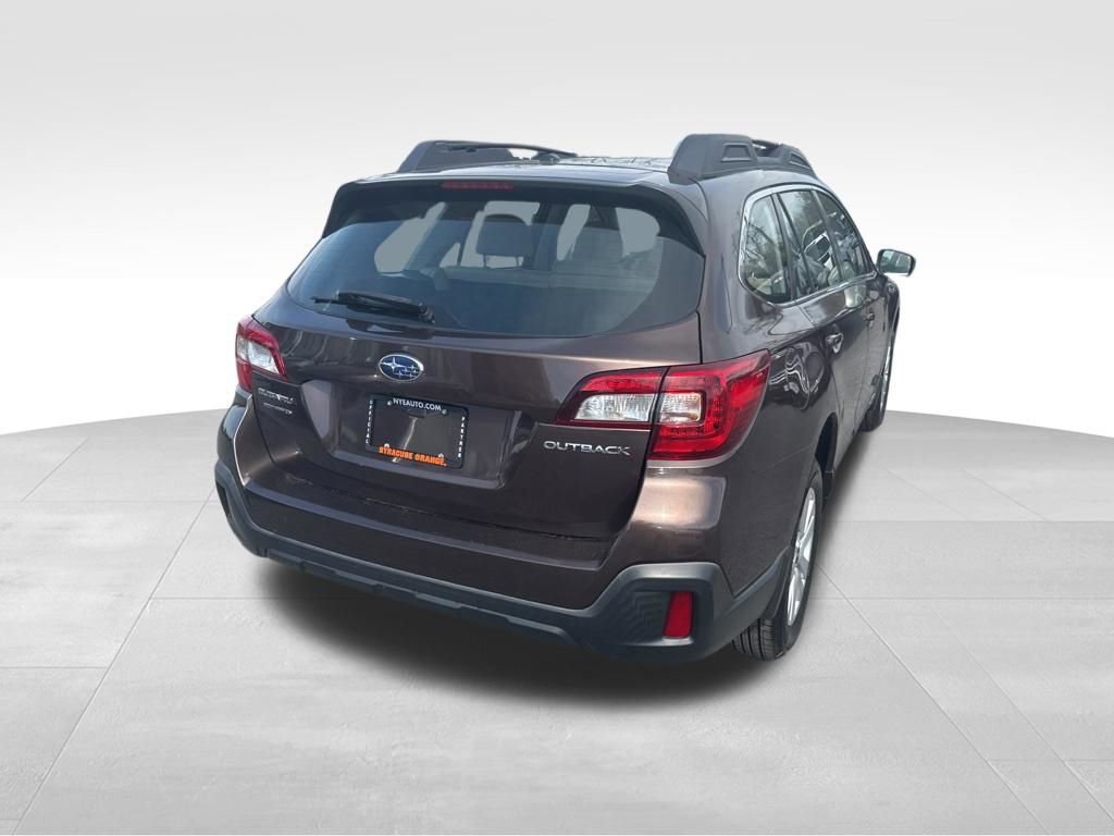 Used 2019 Subaru Outback 2.5i image 5