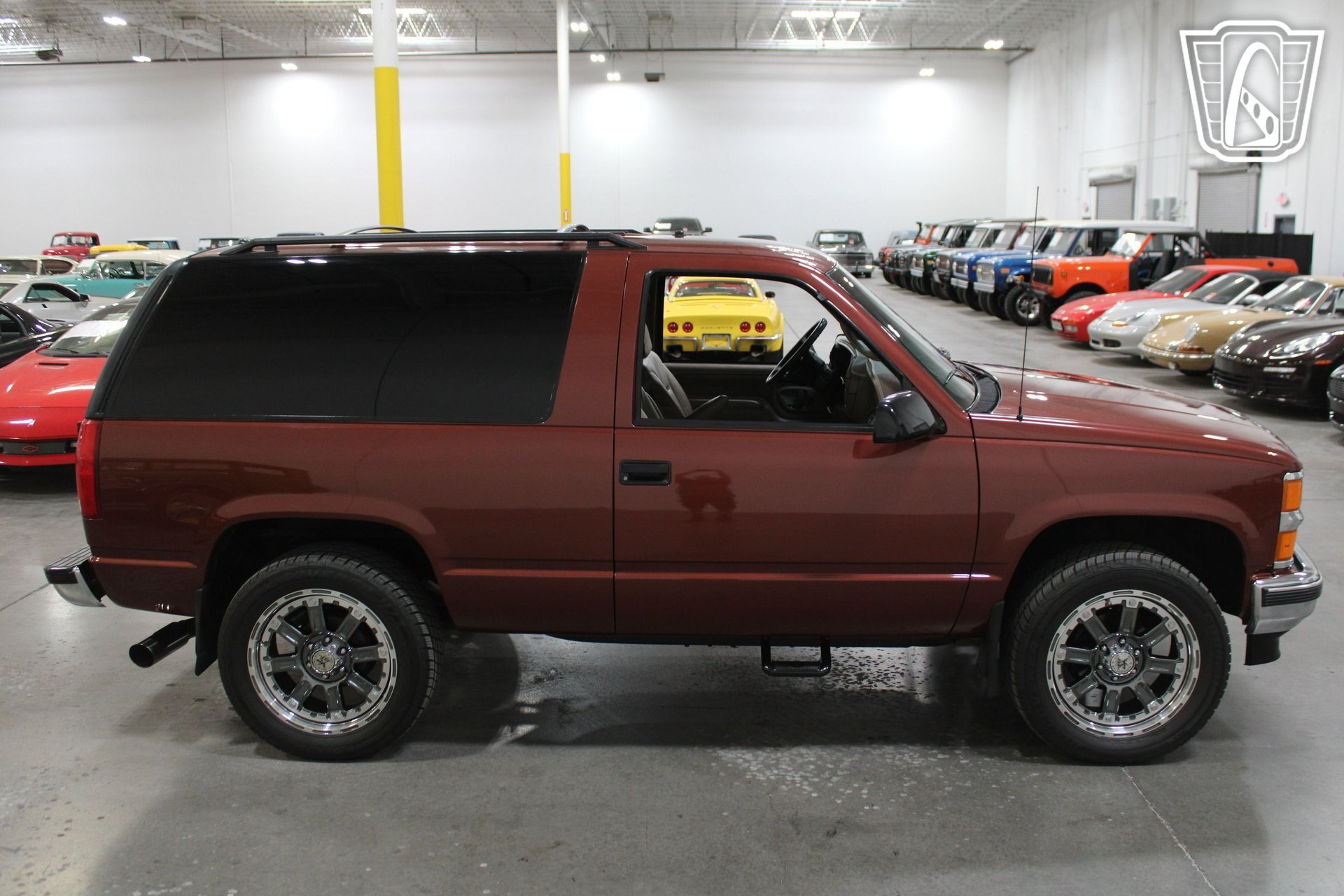 Used 1998 Chevrolet Tahoe 4WD 2-Door w/ Preferred Equipment Group 2 image 13