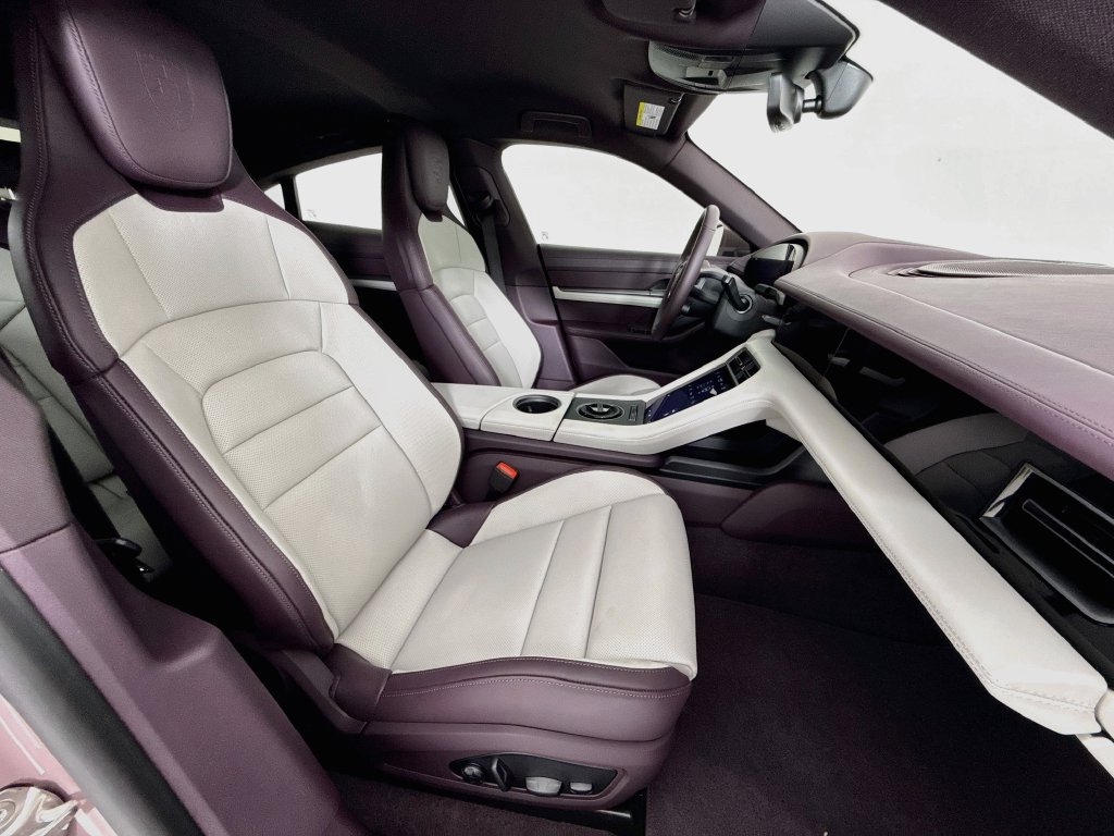 New 2026 Porsche Taycan AWD/4WD image 28