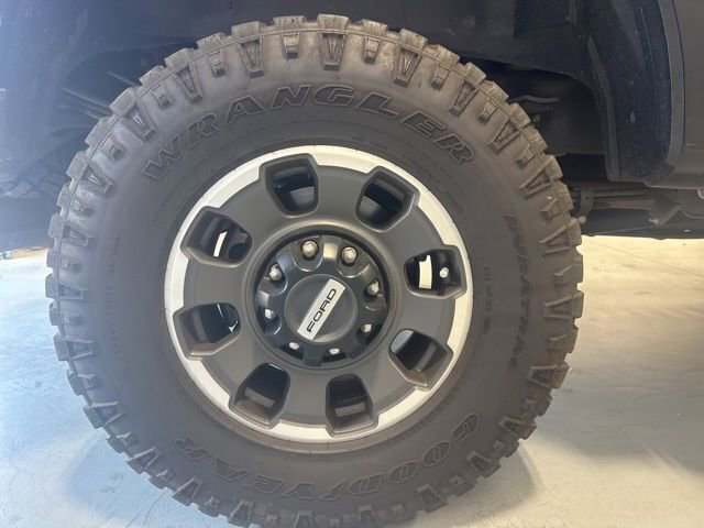 Used 2024 Ford F250 Lariat w/ Lariat Ultimate Package image 6