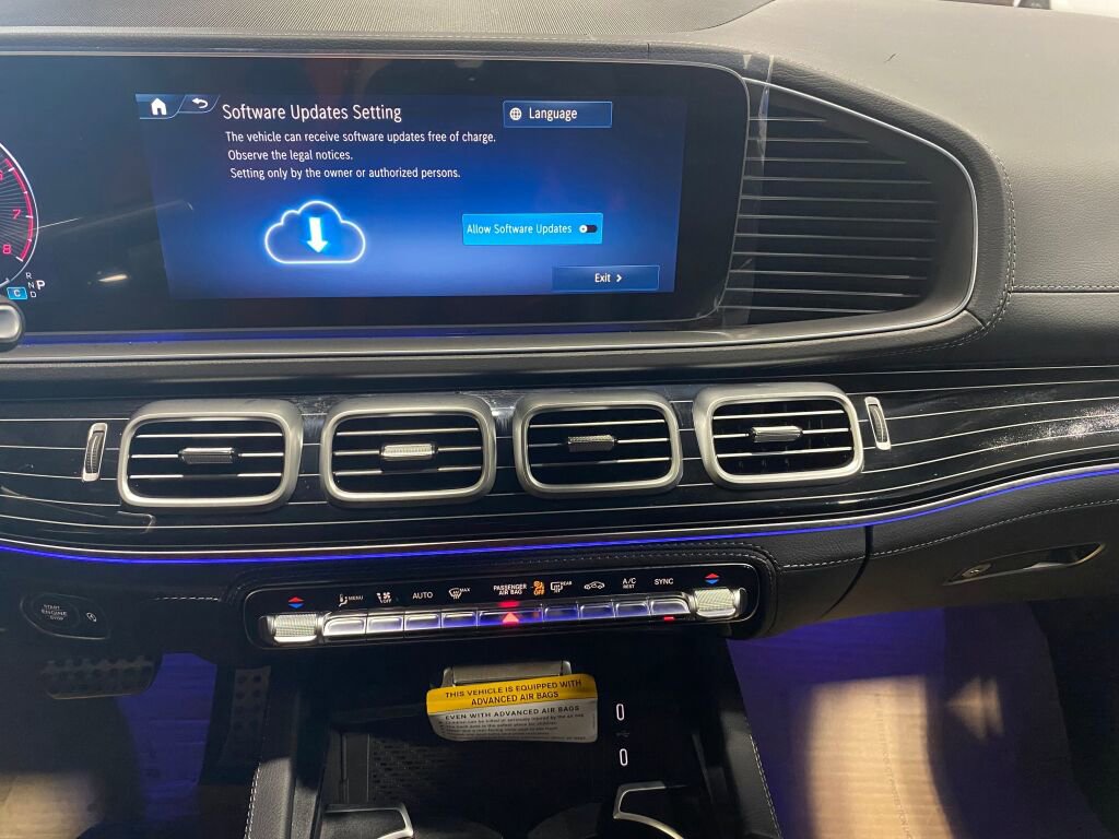 New 2025 Mercedes-Benz GLS 450 4MATIC image 10