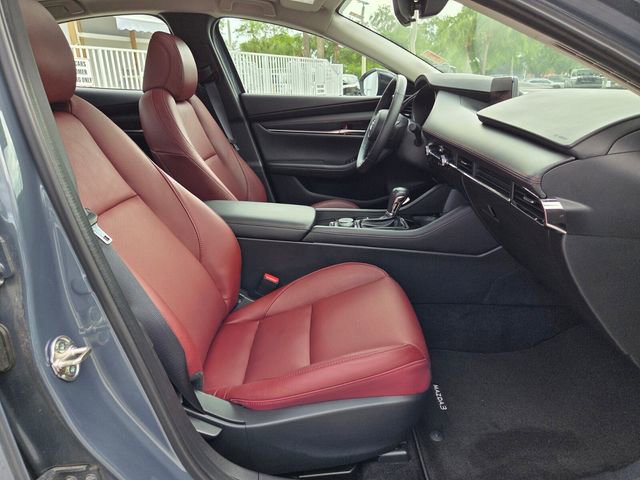 Used 2025 MAZDA MAZDA3 s image 17