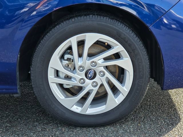 Certified 2025 Subaru Impreza 2.0i image 8