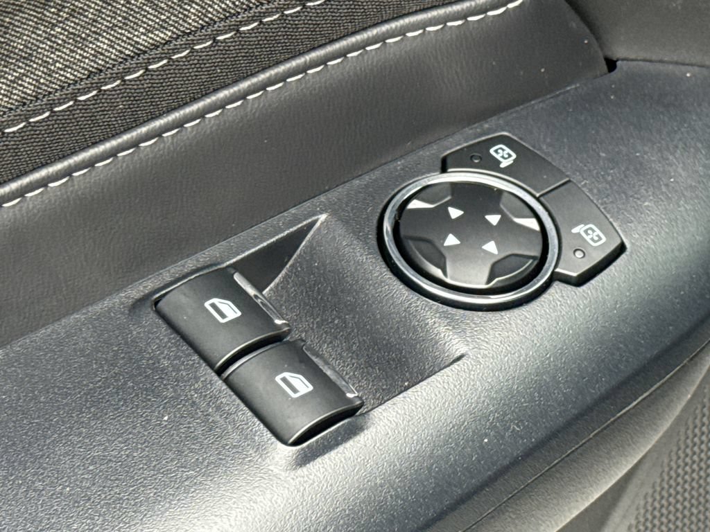 Used 2024 Ford Mustang GT RWD image 19