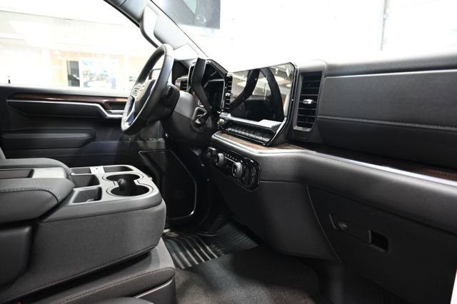 New 2026 Chevrolet Silverado 1500 LT AWD/4WD image 14
