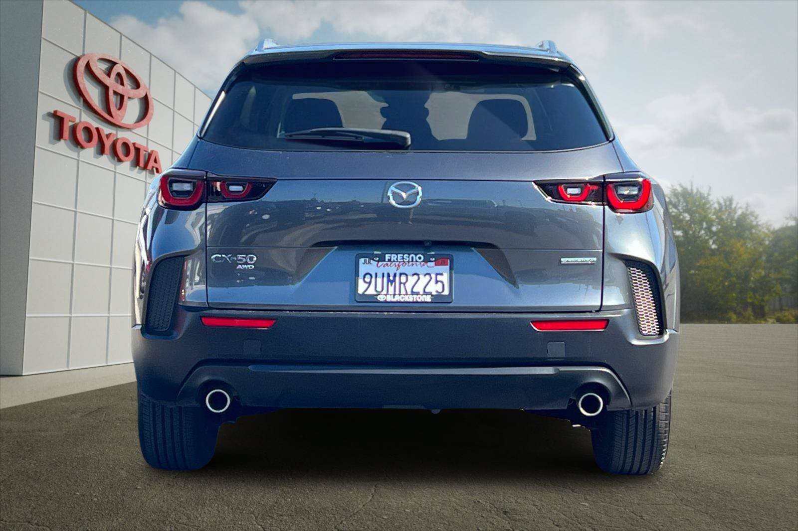 Used 2025 MAZDA CX-50 AWD 2.5 S w/ Cargo Package image 4
