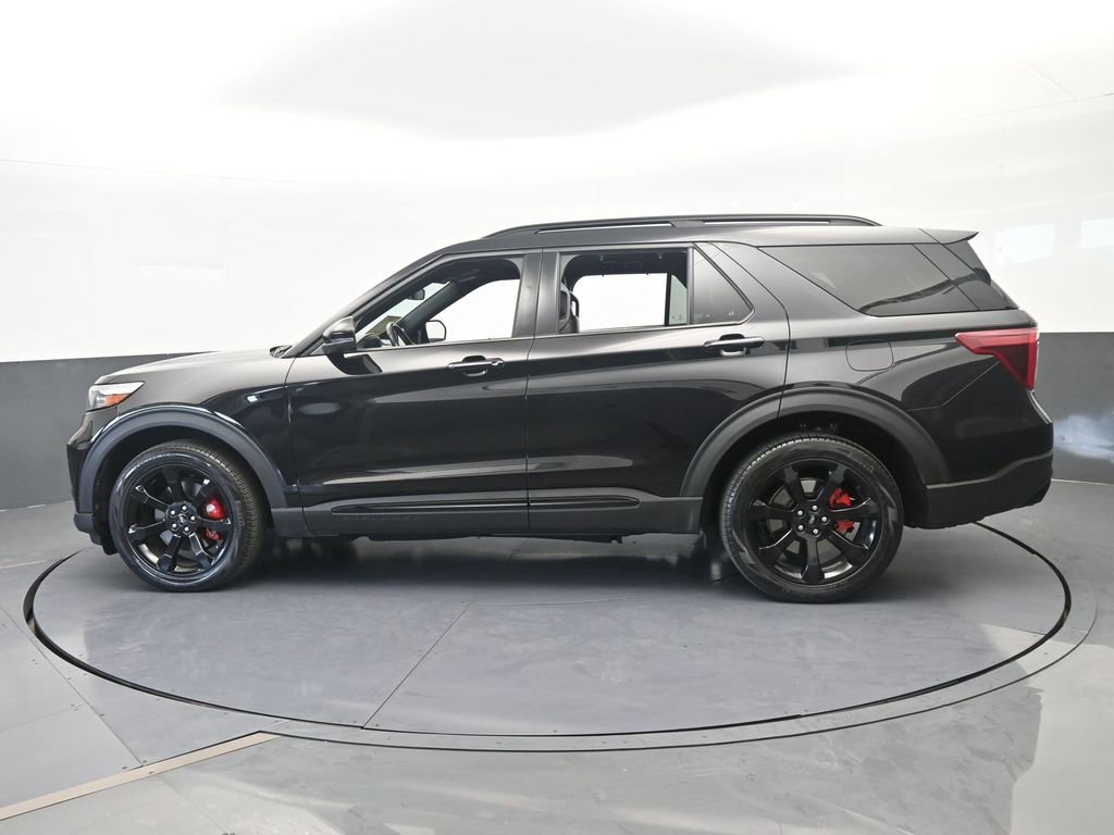 Used 2024 Ford Explorer ST w/ Equipment Group 401A AWD/4WD image 3