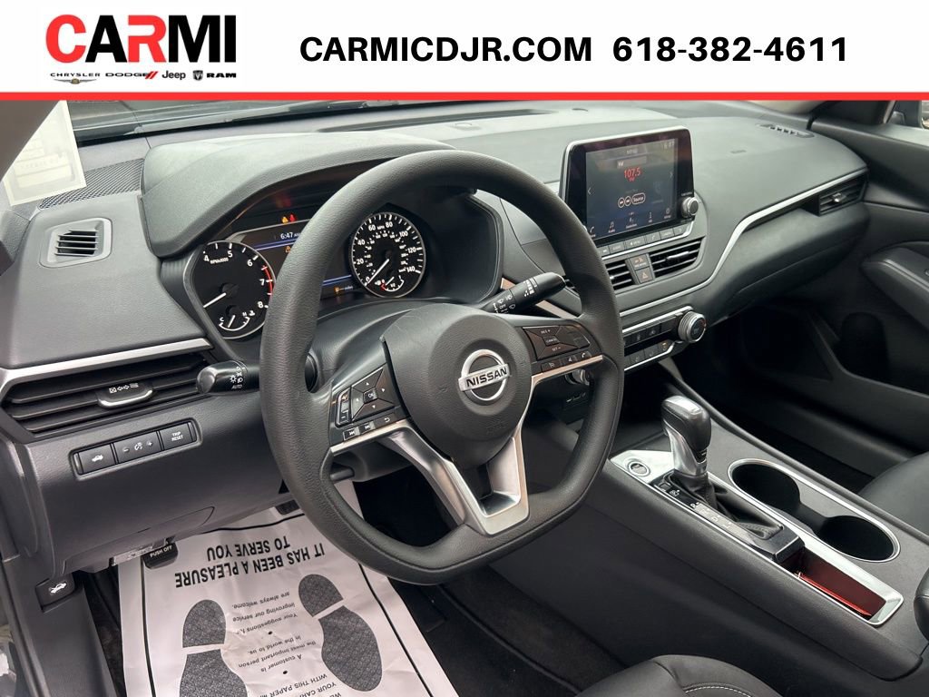 Used 2022 Nissan Altima 2.5 SV FWD image 11