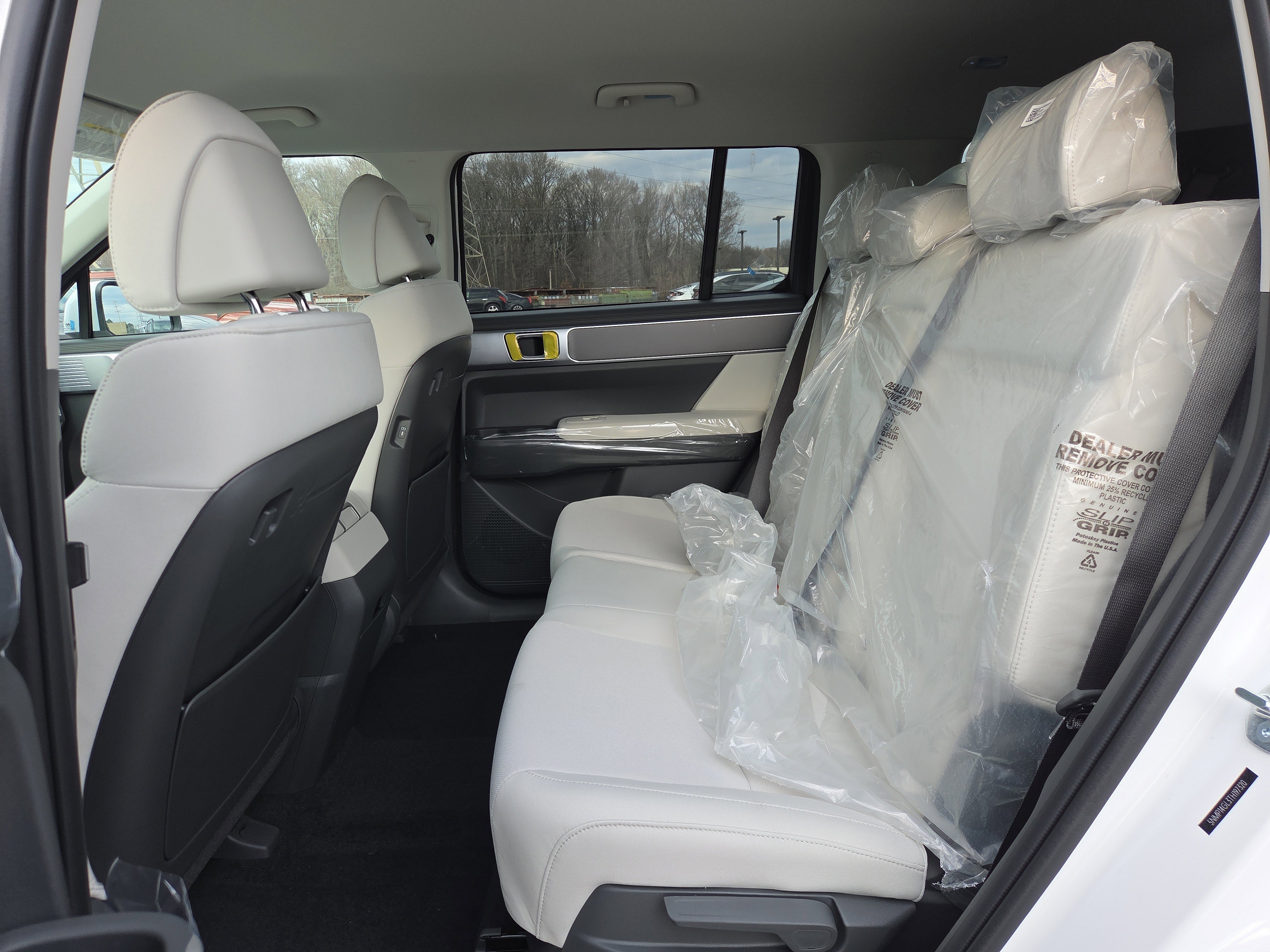 New 2026 Hyundai Santa Fe SE FWD image 6