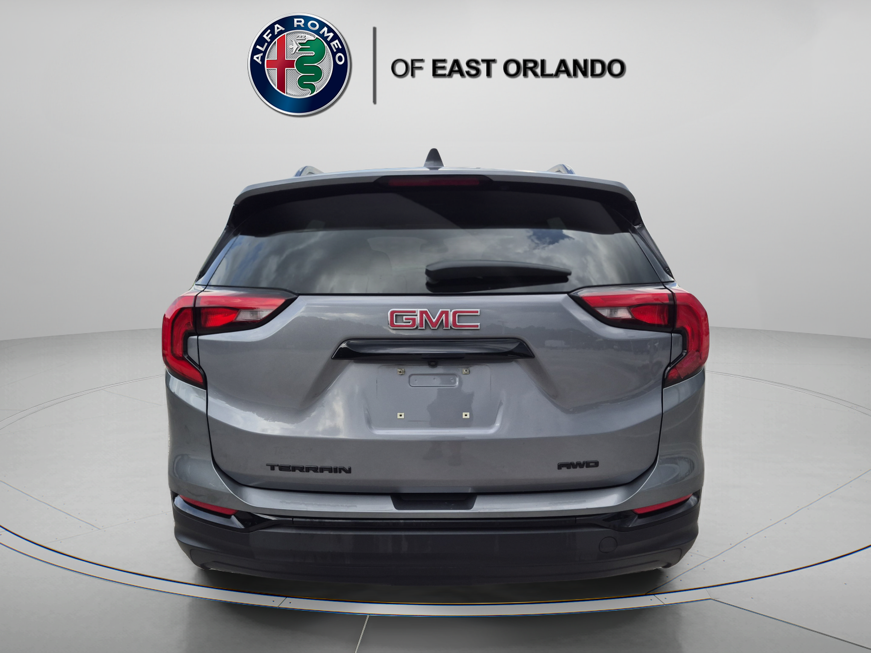 Used 2020 GMC Terrain SLE w/ Elevation Edition AWD/4WD image 6