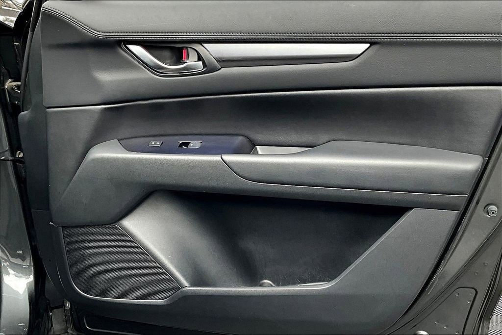 Used 2019 MAZDA CX-5 Touring image 27