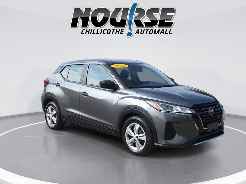 Used 2023 Nissan Kicks S FWD image 2