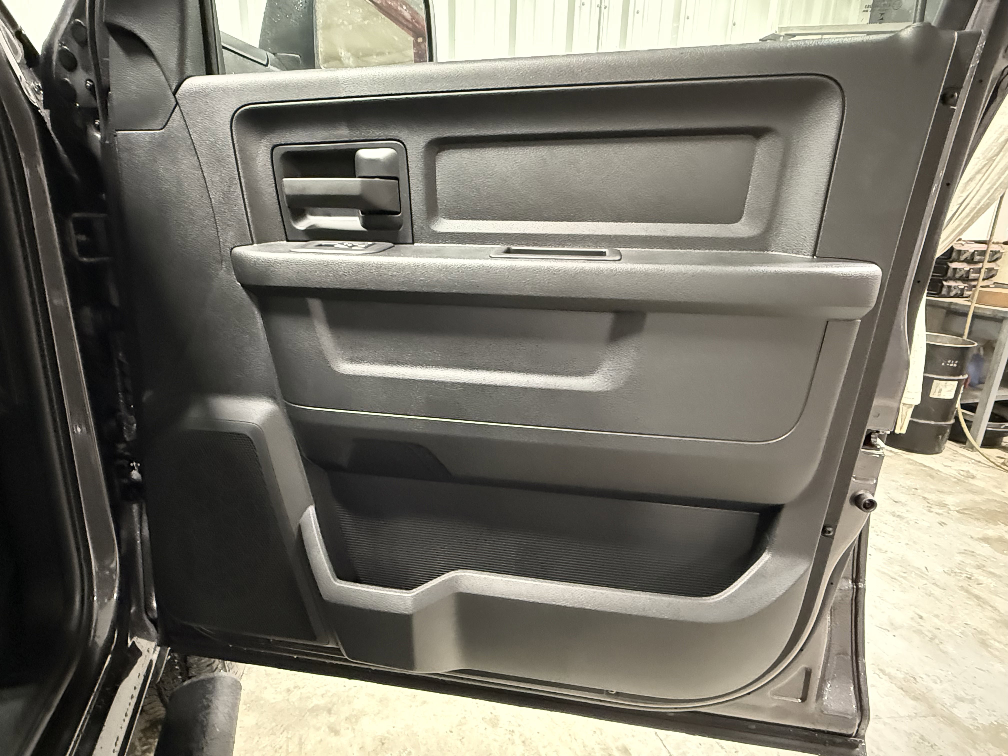 New 2026 RAM 2500 Tradesman AWD/4WD image 9