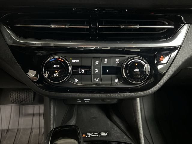 Certified 2026 Buick Envista Sport Touring w/ Convenience I Package FWD image 17