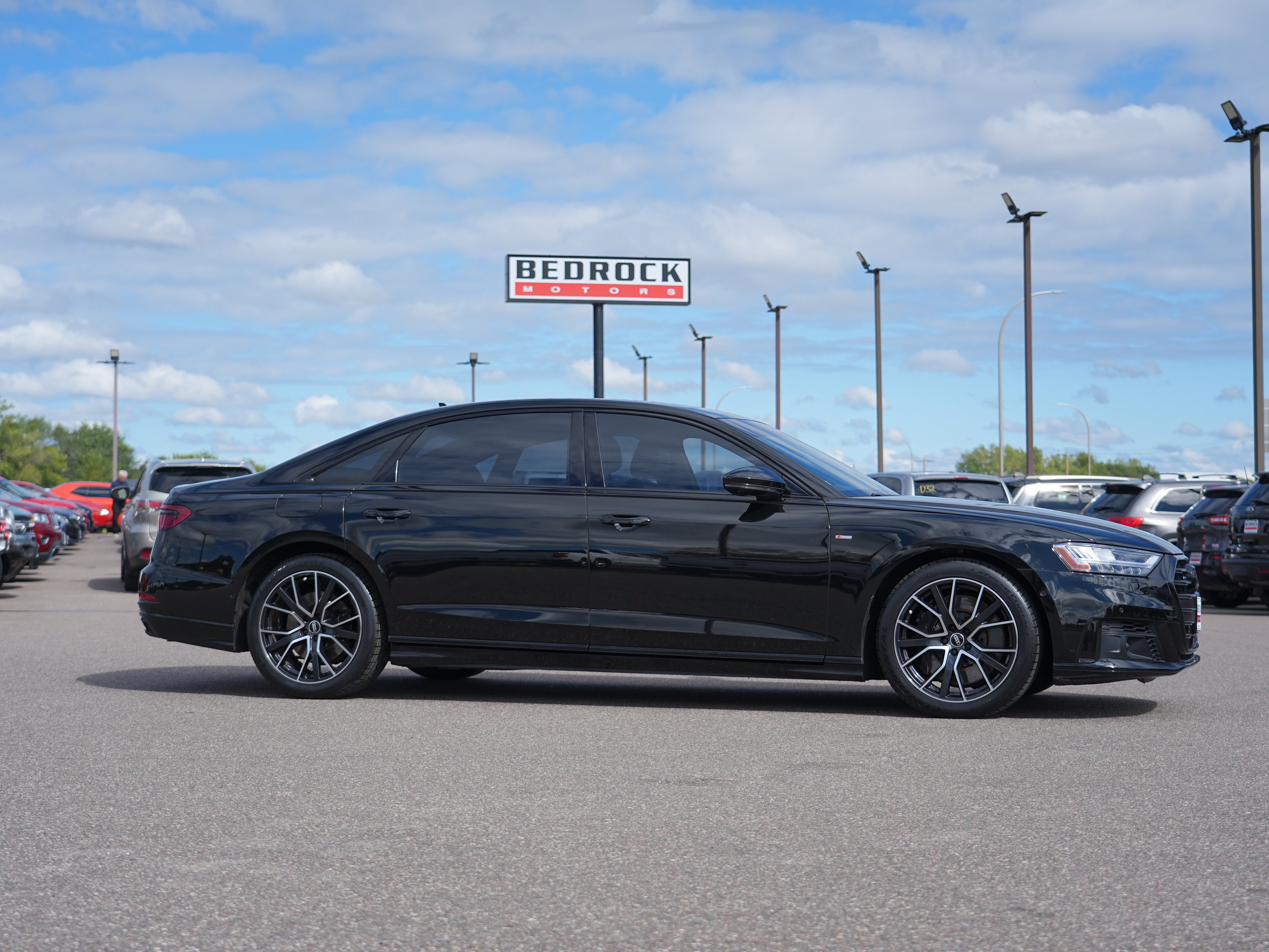 Used 2021 Audi A8 L 4.0T w/ Executive Plus Package AWD/4WD image 2
