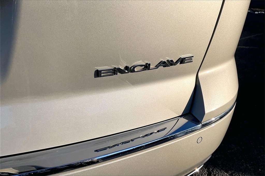 Used 2014 Buick Enclave Leather image 24