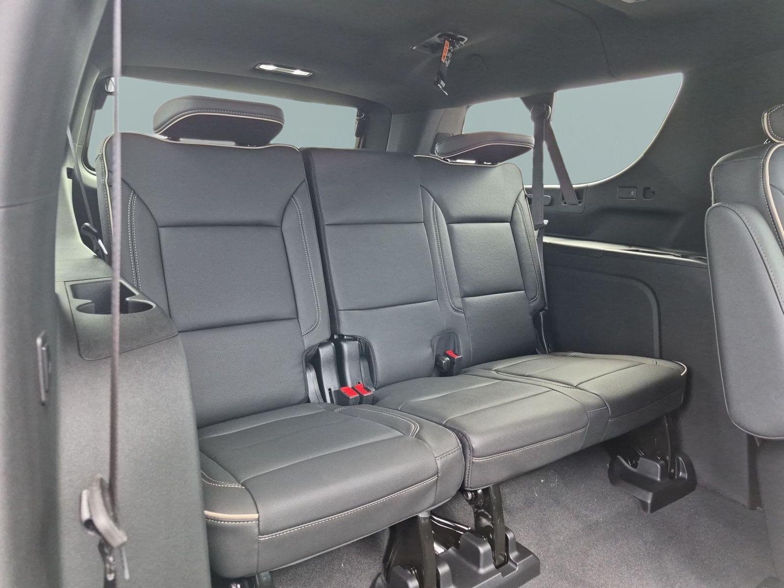 New 2026 GMC Yukon XL Elevation w/ Elevation Premium Package RWD image 27