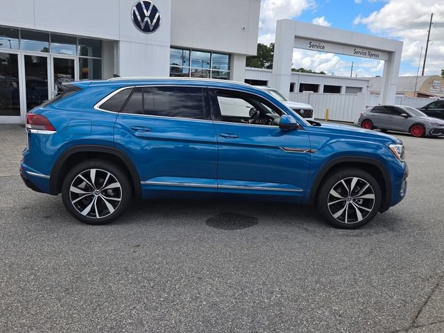 Used 2025 Volkswagen Atlas Cross Sport SEL Premium R-Line AWD/4WD image 16