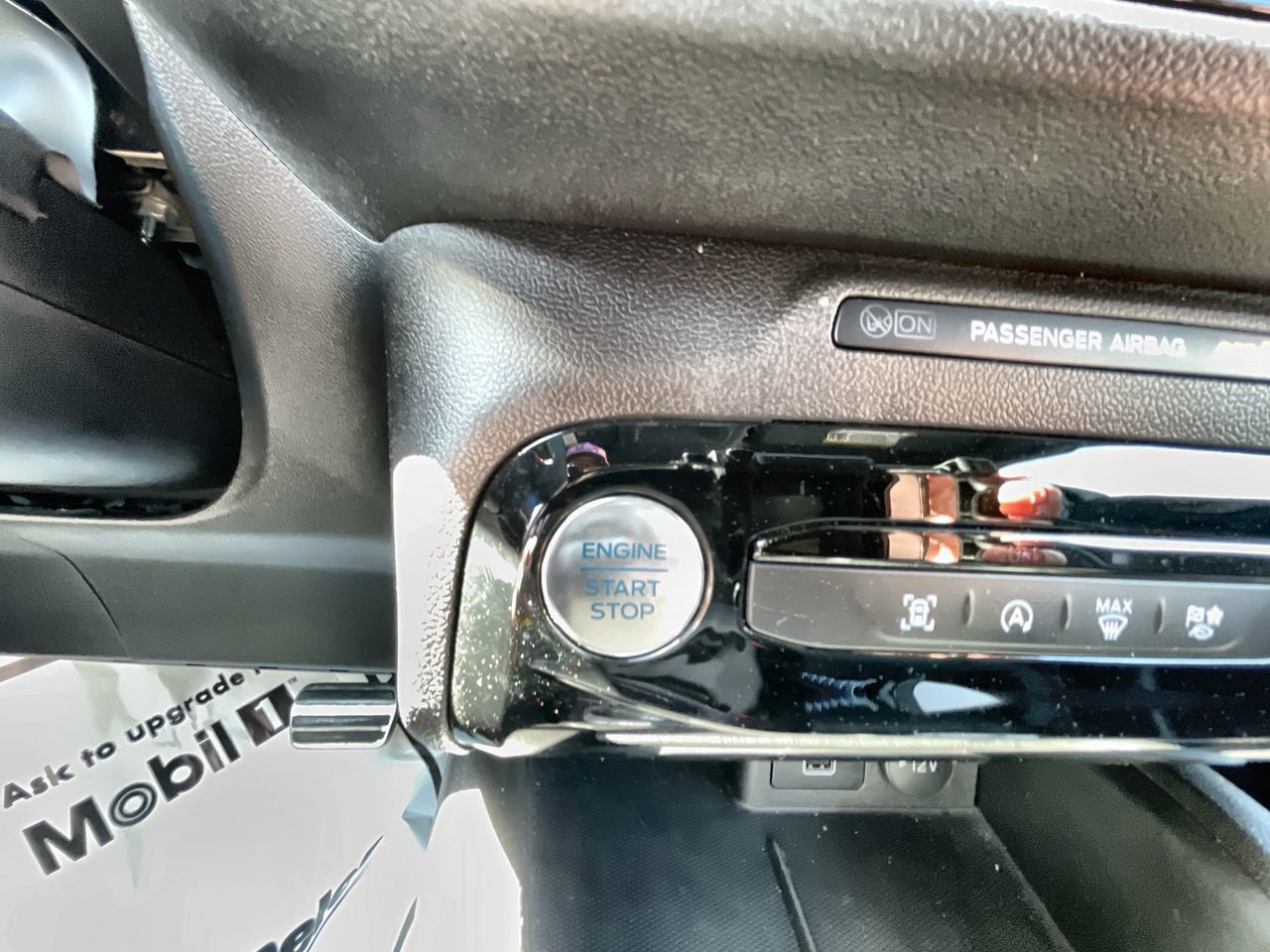 Used 2024 Ford Escape ST-Line w/ Tech Pack #1 FWD image 17