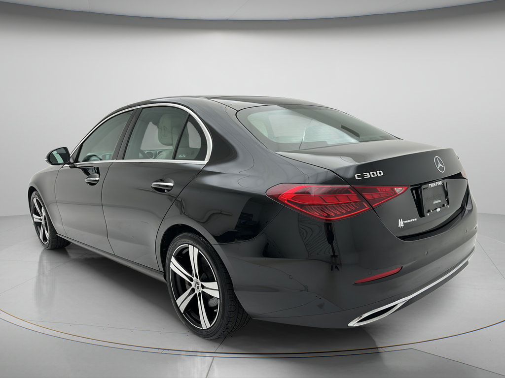 Used 2025 Mercedes-Benz C 300 4MATIC Sedan image 7