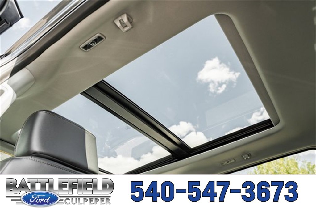 New 2026 Ford F350 Lariat w/ Chrome Package image 31