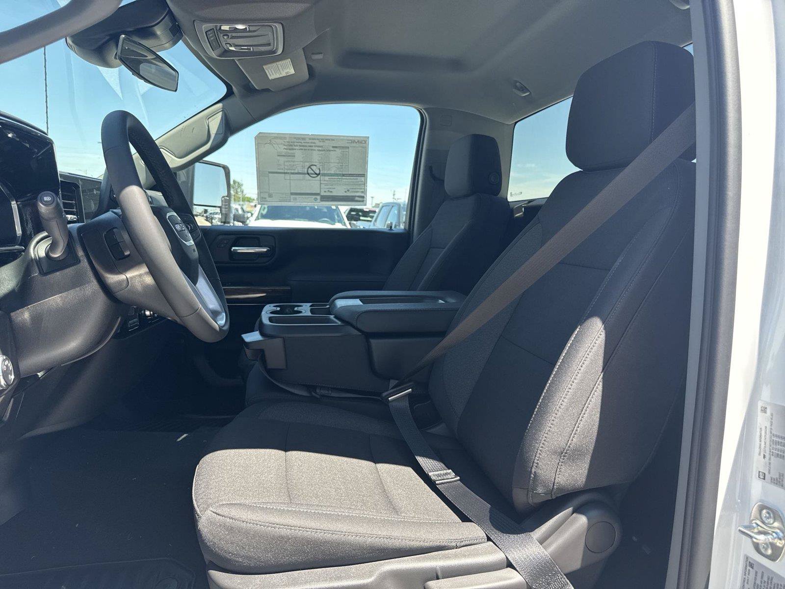 New 2026 GMC Sierra 2500 SLE AWD/4WD image 11