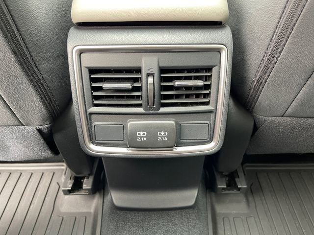 Used 2024 Subaru Forester Premium AWD/4WD image 21