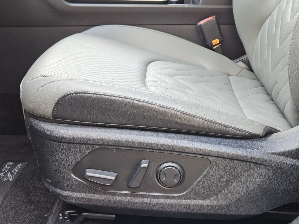 Used 2024 Kia Sportage X-Line w/ X-Line Premium Package AWD/4WD image 19